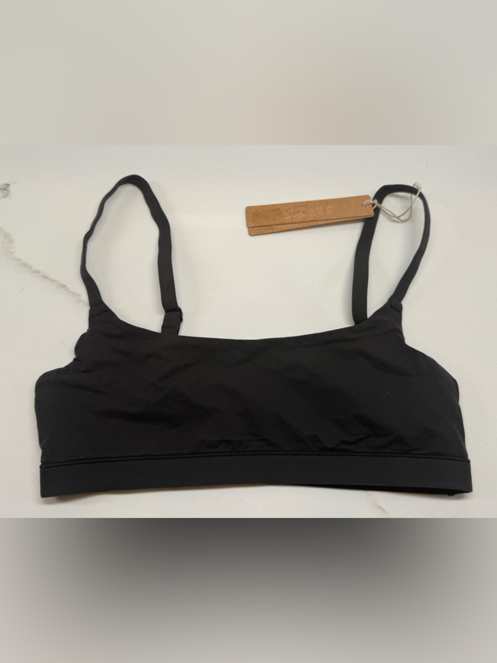 SKIMS Fits Everybody Scoop Bralette - Picture 3 of 8